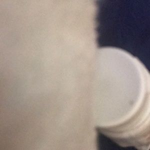 Meet your Posher, Mia